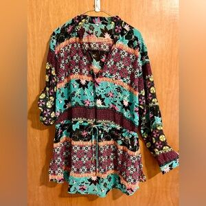 Boho Long Sleeve Tunic Top, elastic waist,P2P 25” EUC